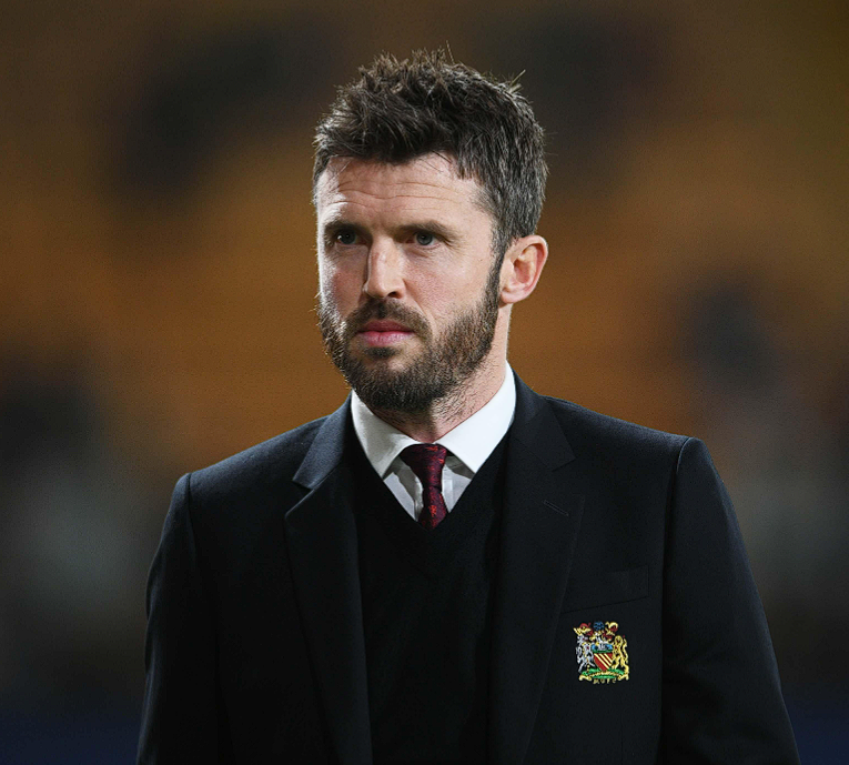 阿什利·扬盛赞曼联临时主帅卡里克:延续佳绩或可转正